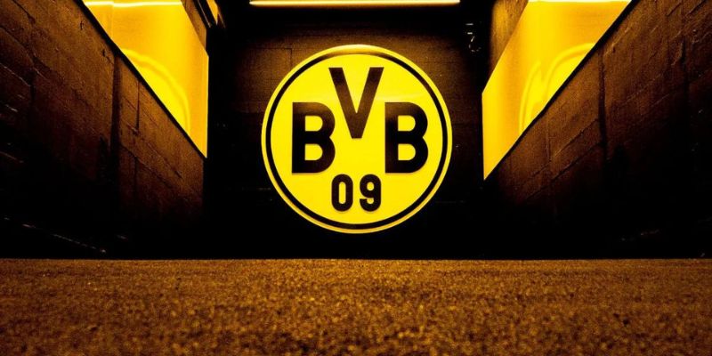 Những năm tháng đầu khó khăn của đội bóng Borussia Dortmund