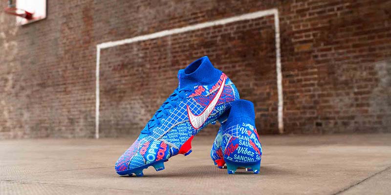 Đây là dòng Nike Mercurial Superfly của riêng Sancho